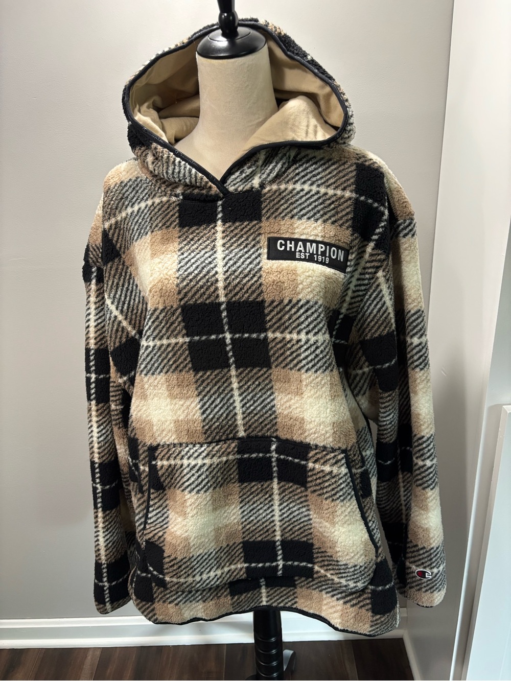 Champion Plaid Hooded Fleece in Beige, Black & Cream